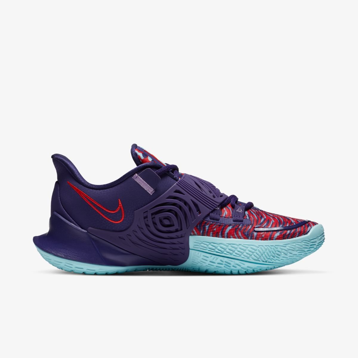 Баскетбольні кросівки Nike Kyrie Low 3 (CJ1286-500), 8.5